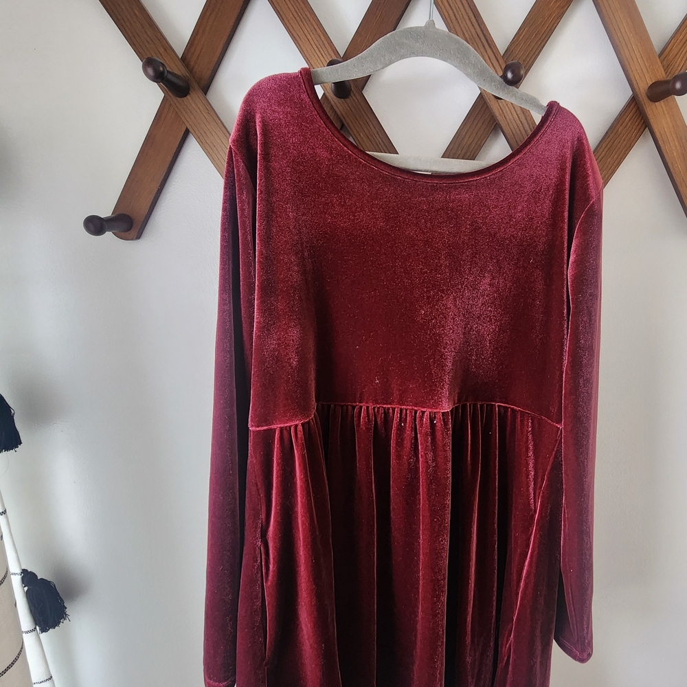 Old Navy Velvet Kids Dress in Deep Burgundy